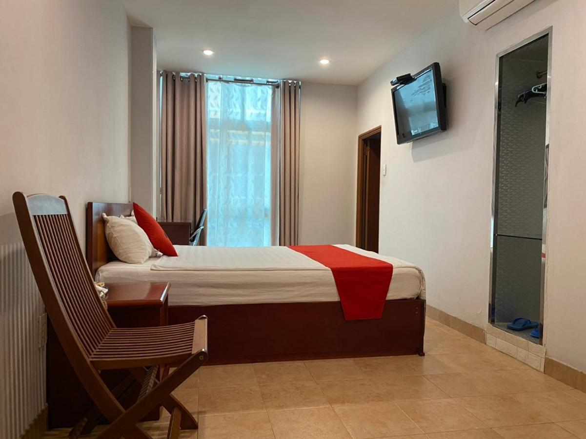 Sao Nam Hotel - Bui Vien Walking Street Ho Chi Minh City Exterior photo