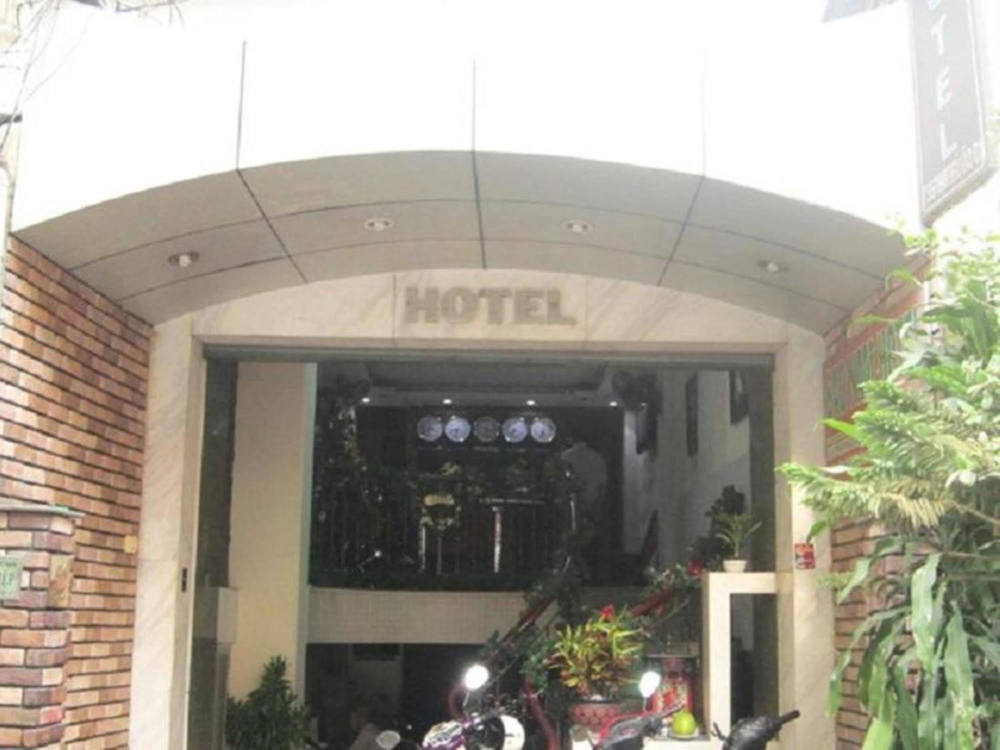 Sao Nam Hotel - Bui Vien Walking Street Ho Chi Minh City Exterior photo